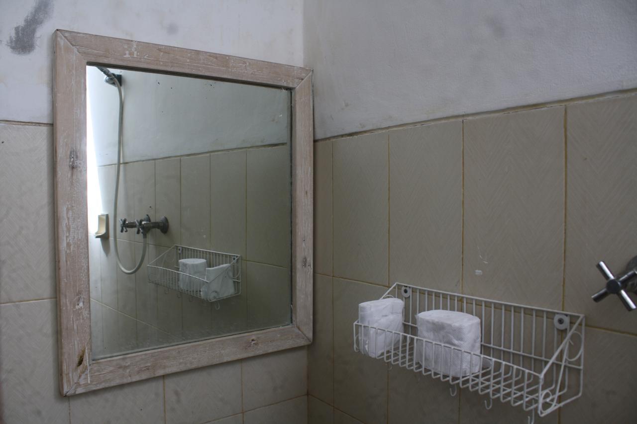Gusti Homestay Kerobokan Kültér fotó