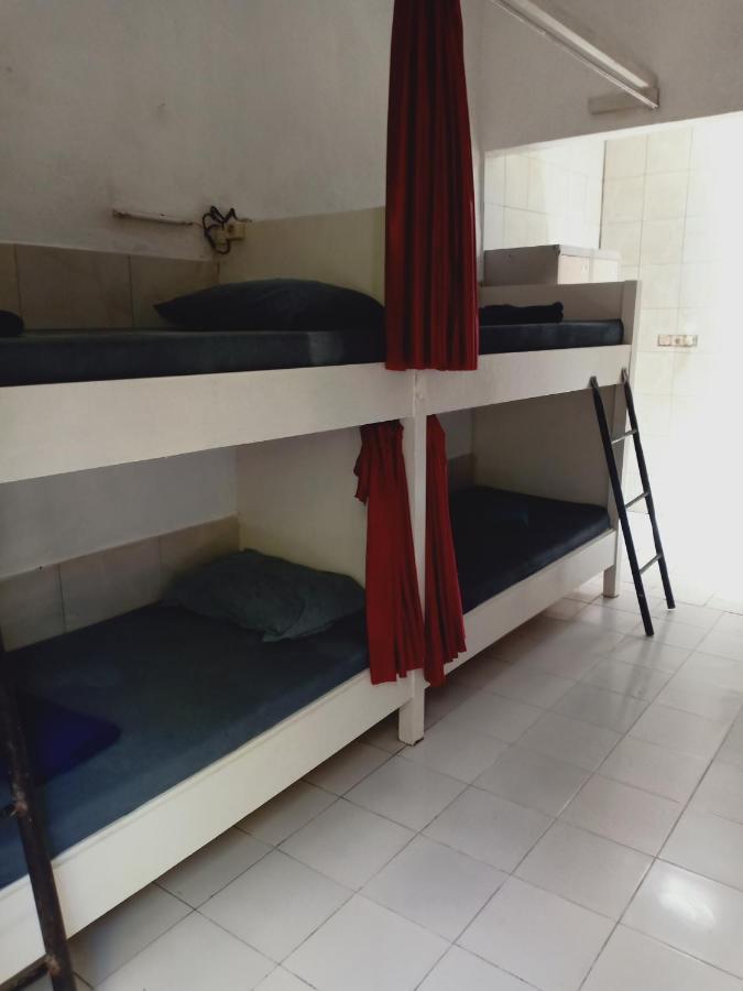 Gusti Homestay Kerobokan Kültér fotó